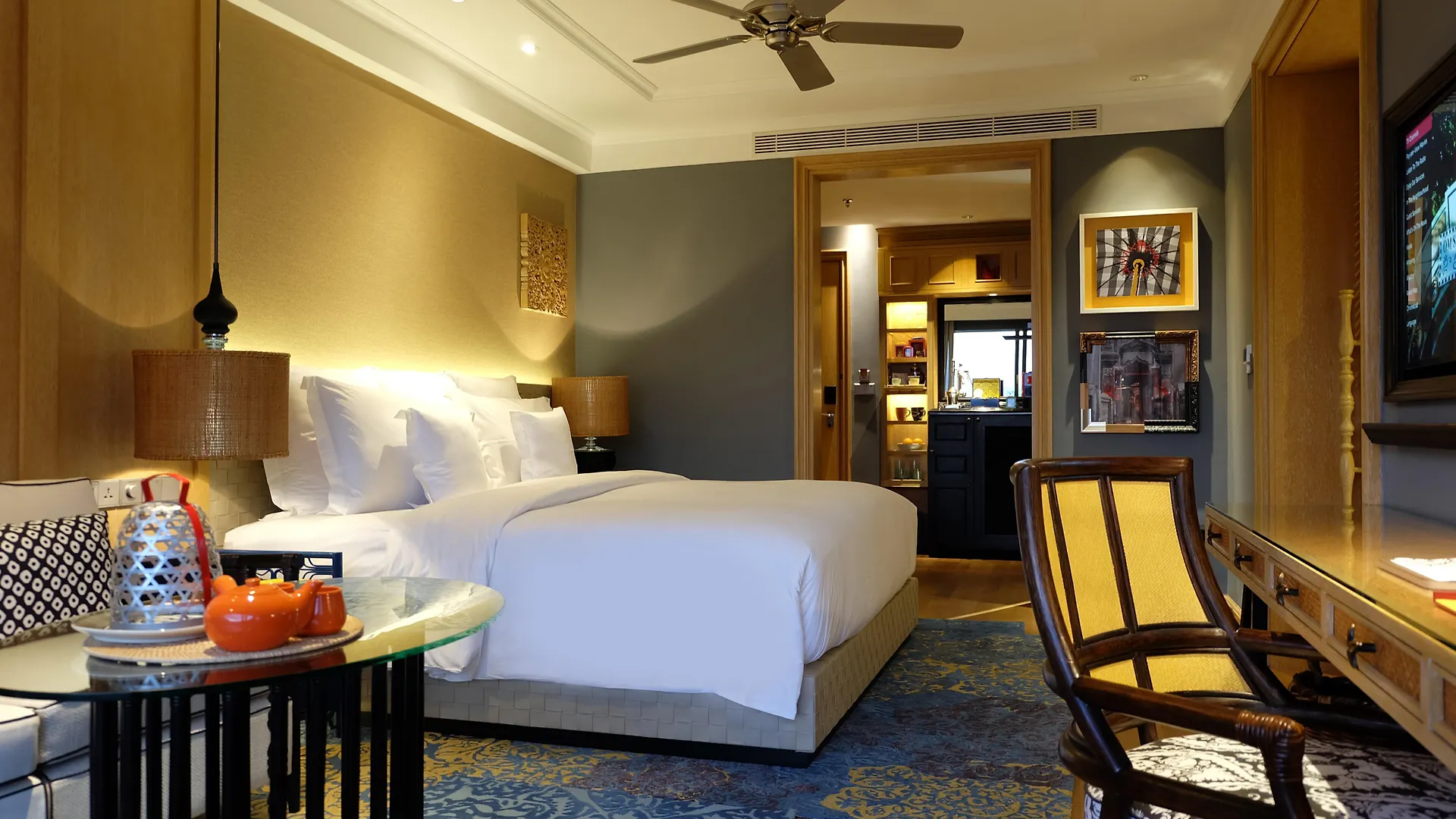 Hotel Indigo Bali Seminyak Beach By Ihg Resort