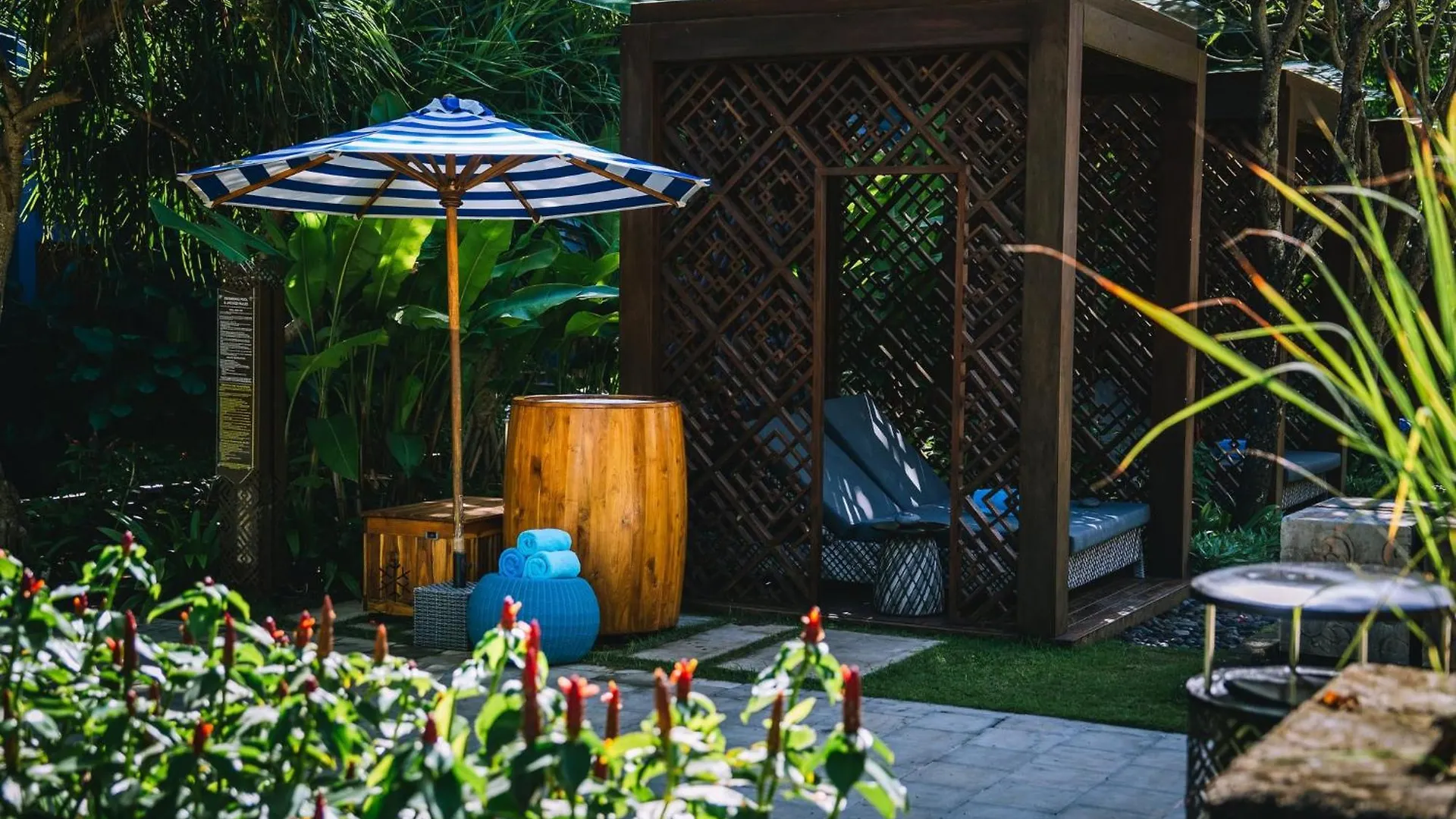 Hotel Indigo Bali Seminyak Beach By Ihg Resort